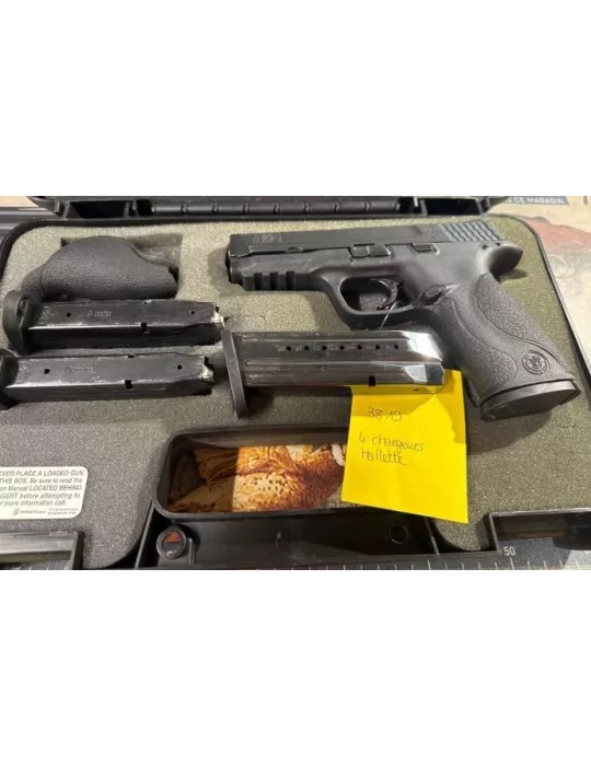 Pistolet Smith & Wesson M&P9 9x19mm para