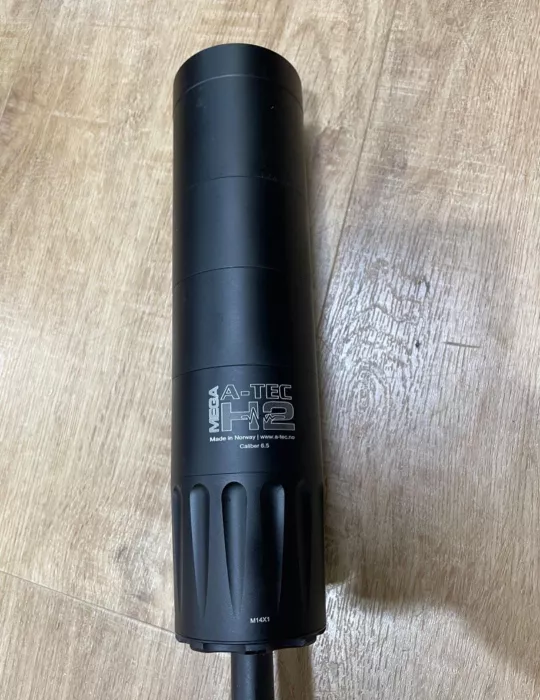 Winchester XPR Compo Cal.243Win + Leica + modérateur